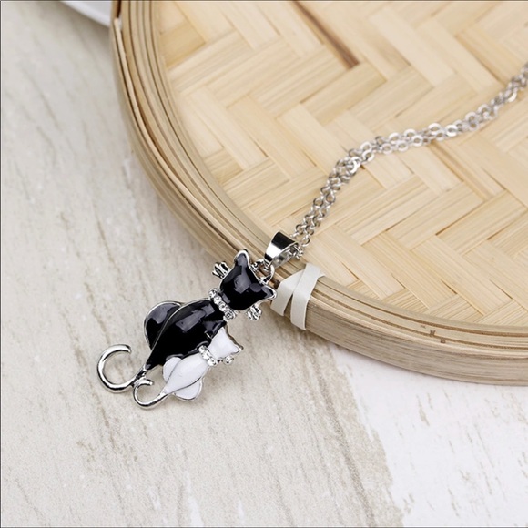 Swarovski French Kitties Necklace New With Tags - Picture 4 of 7
